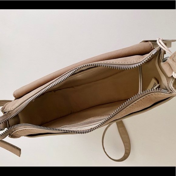 ✨New LUCKY BRAND Vala Leather Crossbody Bag Cinder - Picture 11 of 13